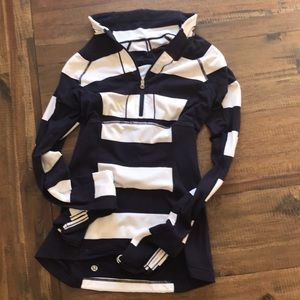 Lululemon half zip